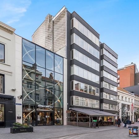 Ruim En Warm Appartement In De Winkelstraat Van Oostende Dış mekan fotoğraf