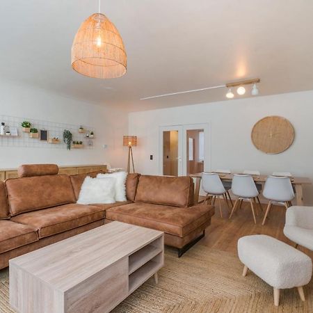 Ruim En Warm Appartement In De Winkelstraat Van Oostende Dış mekan fotoğraf