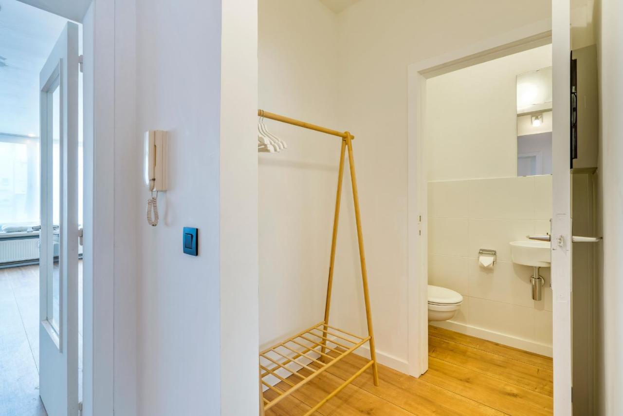 Ruim En Warm Appartement In De Winkelstraat Van Oostende Dış mekan fotoğraf